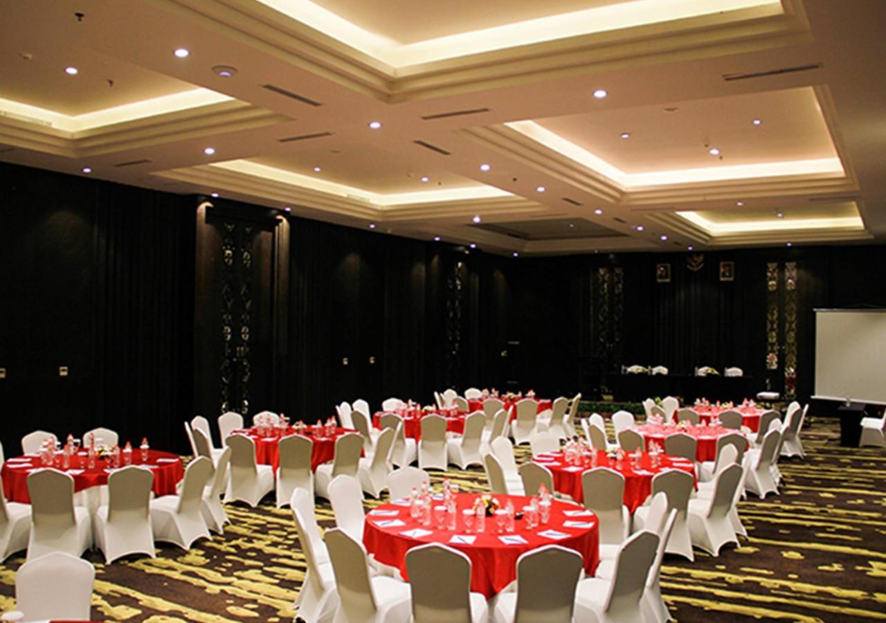 Lombok Astoria Hotel Mataram Buitenkant foto